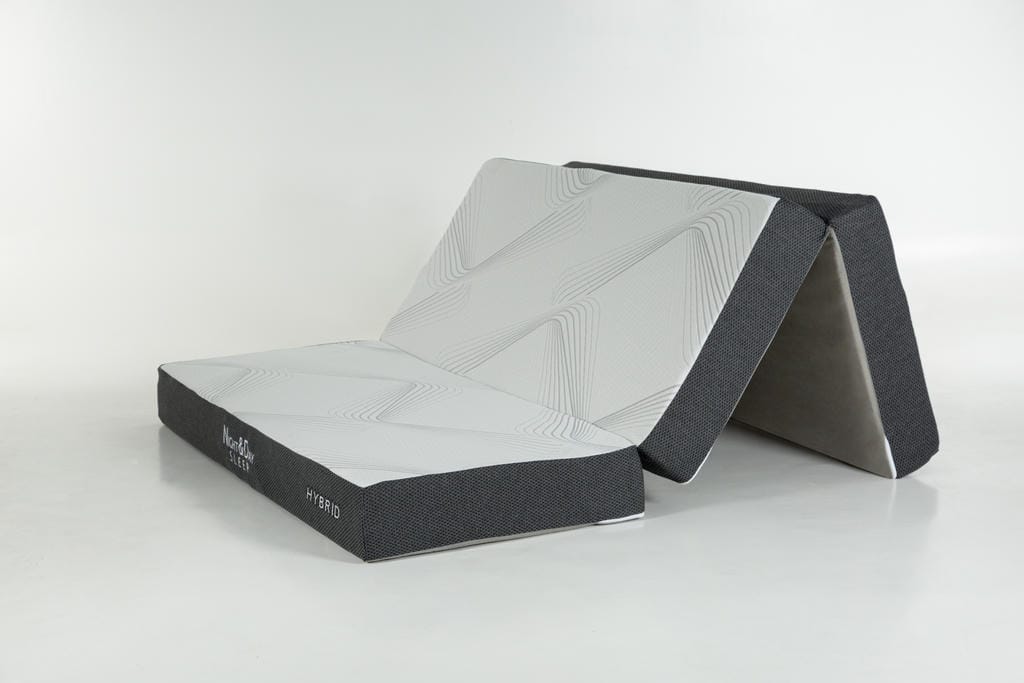 Trifold Gel Pocket Coil Mattress 3.jpg